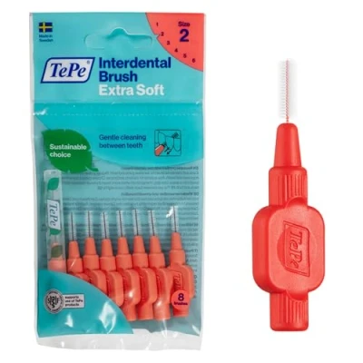 Immagine di TEPE Scovolini interdentali Extra Soft / Spazzolini ultra morbidi di alta qualità con cappuccio, misura ISO 2 (filo 0,5 mm), rosso chiaro, 8 pz x confezione