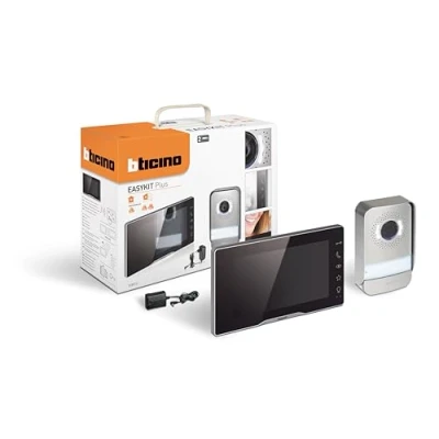 Immagine di Bticino 318913 Easykit Plus Videocitofono Monofamiliare Plug In 2 Fili con: 1 Pulsantiera Esterna con Campanello e Telecamera, Monitor Interno 7&quot; a Colori Vivavoce, Espandibile per Bifamiliare