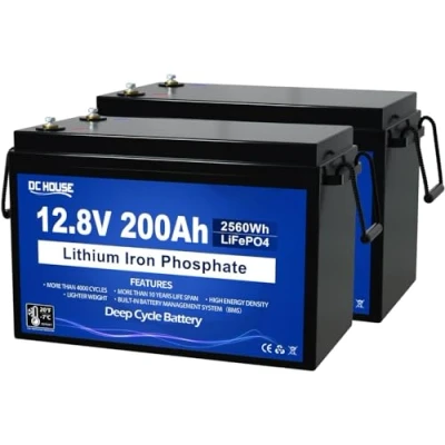 Immagine di DCHOUSE batteria LiFePO4 da 12V 200Ah con oltre 4000 cicli di profondità, al litio 2560Wh per camper, impianti solari, barche a motore, tosaerba, campeggio