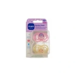 Immagine di MAM Ciuccio perfetto notte 18+ mesi di tendenza (2 pezzi) colore casuale per neonati fosforescente in silicone tettarella bambini ideale un buon sviluppo orale
