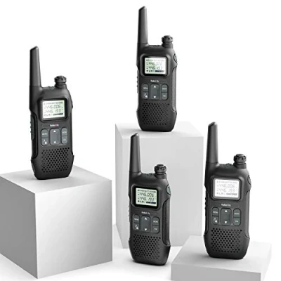 Immagine di Radioddity PR T1 PMR446 Walkie Talkie, Radio Bidirezionale a lungo raggio con Display LCD, Batteria Ricaricabile, senza licenza 16 Canali, Auricolare per Avventure, All&#039;aperto, Campeggio, 4 Pezzi