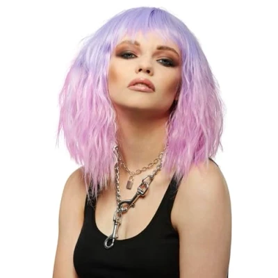 Immagine di Smiffys Parrucca Manic Panic® Fleurs du Mal™ Trash Goddess™, capelli ondulati di media lunghezza con frangetta laterale, stilizzabile a caldo