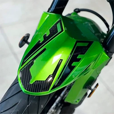 Immagine di Adesivi 3D resinati Protezione Parafango compatibili con KAWASAKI Versys 650 2022 (Protezione Parafango)