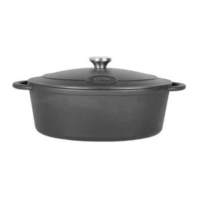 Immagine di Sitram 714949 Casseruola ovale in ghisa smaltata, 6,5 litri, esterno nero e interno bianco, tutte le fonti di calore incluse induzione, ideale per pasti da 6 a 8 persone