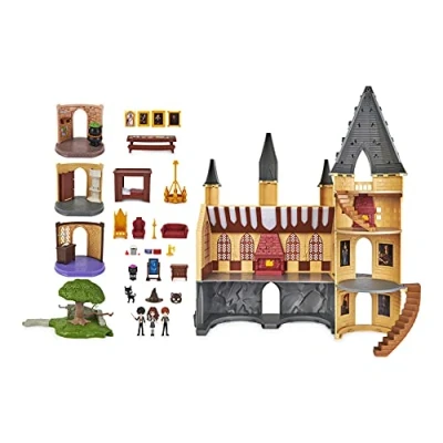 Immagine di Wizarding World, Castello di Hogwarts Deluxe con 3 set gioco Harry Potter inclusi, 22 accessori, personaggi, luci e suoni, dai 5 anni, Esclusivo Amazon