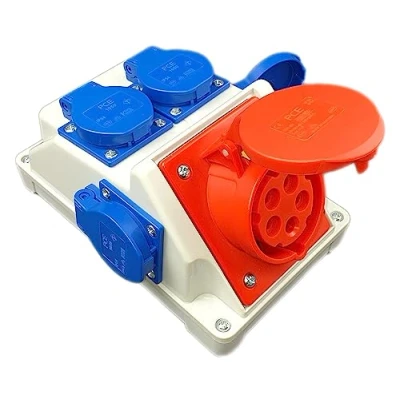 Immagine di RoadEu Presa Combinata da Parete 16A 5P con 4x Prese 230V, CEE 16A, Industriale IP44 per Interni ed Esterni, Componenti PCE