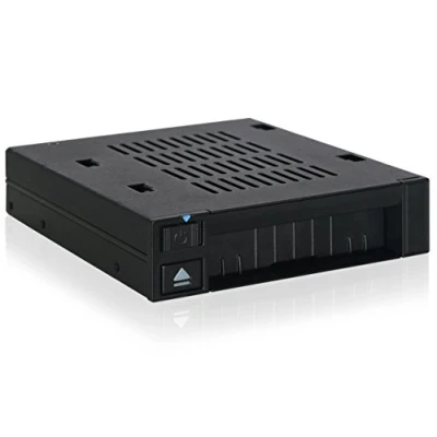 Immagine di Icy Dock flexiDOCK MB521SP B Rack Design estrae Hot Swap Diretto, Docking Station Interna, per 1 SSD o SATA/SAS HDD da 2,5&quot; Senza Vassoio Disco Rigido in Un alloggiamento 3,5&quot;