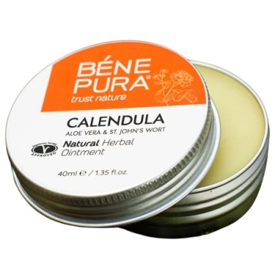 Immagine di BenePura Pomata Calendula per Ustioni, Cicatrici e Ferite Rigenera Lenisce la Pelle dopo i Tagli Adatto Scottature Solari Unguento Naturale con Aloe Vera Erba di San Giovanni 40 ml