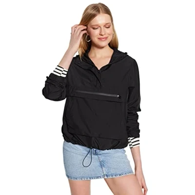 Immagine di Trendyol Damen Regular Basic Plain Webstoff Winterjacke Cappotto, Black, S da Donna