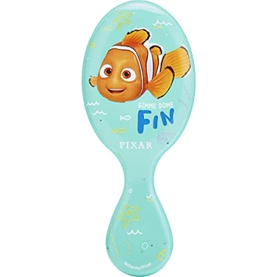 Immagine di WetBrush Original Mini Detangler Hairbrush UltraSoft Bristles Ergonomic Handle Suitable for All Hairtypes, Pixar Range Finding Nemo