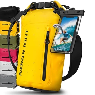 Immagine di Nordlight Dry Bag Sacca Impermeabile + Custodia per Cellulare Chiusura Arrotolabile, Tracolla Zaino Stagna Borsa Spiaggia, Canoa, SUP, Immersioni Giallo, 30 Litri