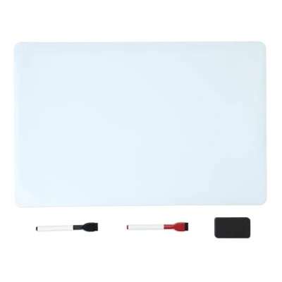 Immagine di Amazon Basics lavagna magnetica cancellabile a secco, bianca per frigorifero, 33 x 50 cm, 2 pennarelli e gomma, Bianco