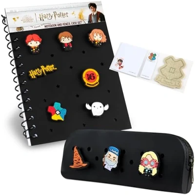 Immagine di Harry Potter A5 Diario e Set Cancelleria con Spille Chibi Personalizzabili