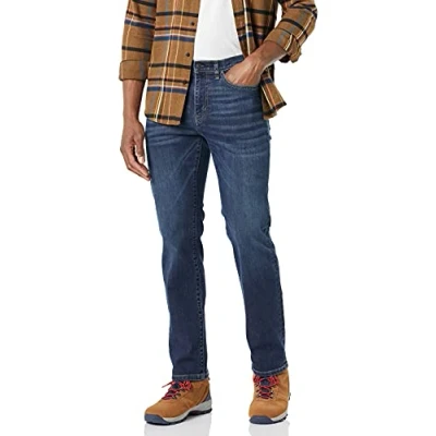 Immagine di Amazon Essentials Jeans Dritti Elasticizzati a Vita Alta Uomo, delavé Scuro, 32W / 31L
