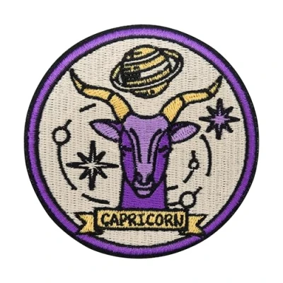 Immagine di Finally Home Toppa termoadesiva Segno zodiacale Capricorno Patch astrologiche da applicare con il ferro stiro a forma di stella luna