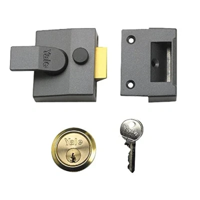 Immagine di Yale Locks 85 Deadlocking Nightlatch Chrome