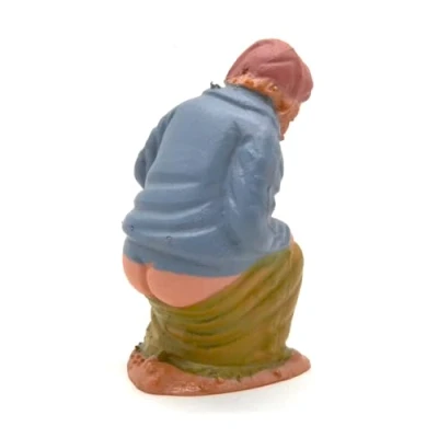 Immagine di figura del presepe nascosto da 6 cm. trova la natalizia. l&#039;uomo che fa cacca. figurina cagando. set di scena natività, figure, gesù. 3 Re. modelli in scala