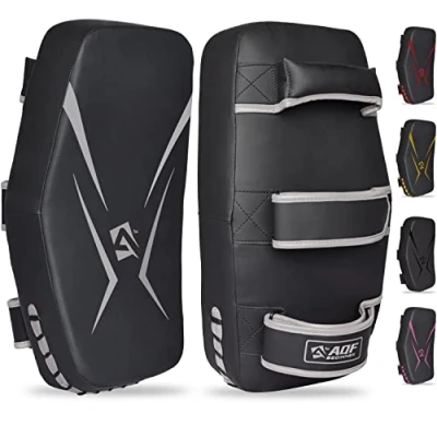 Immagine di AQF Thai Pad per Kickboxing Muay Impugnatura Solida, Maya Hide Pelle Curved Strike Shield Boxe MMA Arti Marziali Taekwondo, Allenamento Combattimento Gomiti Calci Pugni (Singolo, Argento)