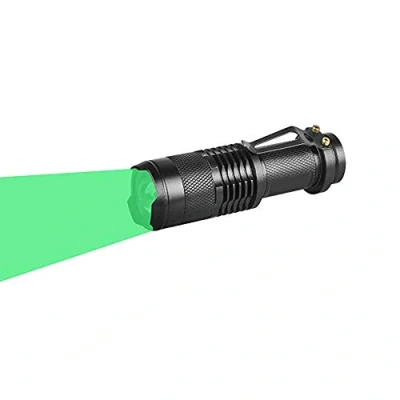 Immagine di WESLITE Torcia Verde, Mini LED Verde per Visione Notturna Zoomabile Torce Luce con Clip 1 Modalità Lungo Raggio Pesca Caccia Campeggio(Batteria non Inclusa)