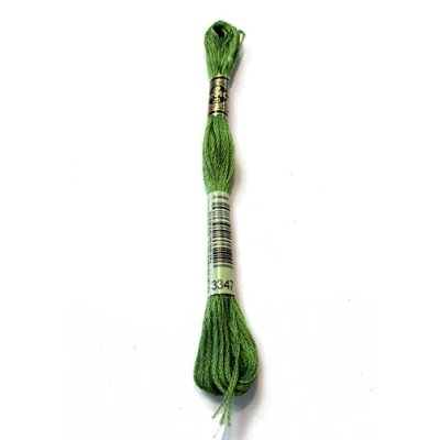 Immagine di DMC Mouliné Spécial 117MC, 100% cotone Si adatta a tutte le tecniche di ricamo e tutti i supporti, ideale per il punto croce Matassine da 8 m 6 capi, disponibile in 500 colori