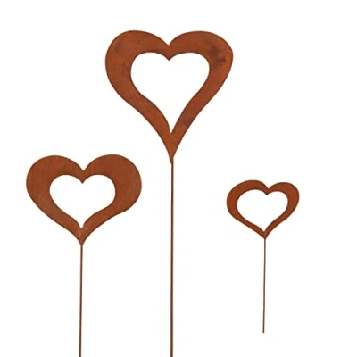 Immagine di Confezione di 3 picchetti, decorativi, a forma cuore, in metallo arrugginito