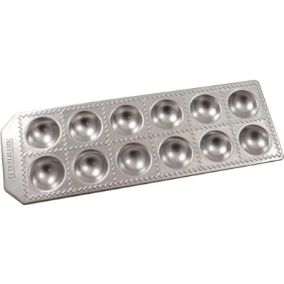 Immagine di Fackelmann Stampo per Realizzare Ravioli Fatti in casa, con 12 impronte dalla forma tonda, materiale resistente alluminio, dimensioni 34x11,5x2 cm, Linea Sybaris