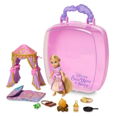 Immagine di Disney Store Ufficiale Set da Gioco con Mini Bambola Rapunzel, Disney&#039;s Once Upon a Story, 10 pezzi, Include Pascal, tenda baldacchino, letto fiori e accessori, Adatto dai 3 anni+