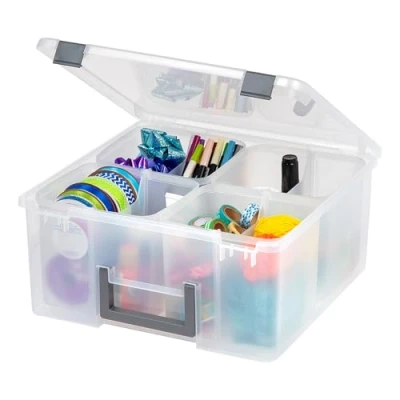 Immagine di Iris Ohyama, Portable Clear Plastic Storage Compartment Box with Handle, Grey, 25L, Secure Latches, 4 Removable Inner Cups and Dividers, For Hobby, Craft, Art, Craft Box, Crate, BPA Free, DCB
