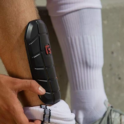 Immagine di G Form Parastinchi Calcio PRO S Blade. Ideali per Calcetto. Completa Protezione ed Estrema Flessibilità Nero XL Unisex Adulto