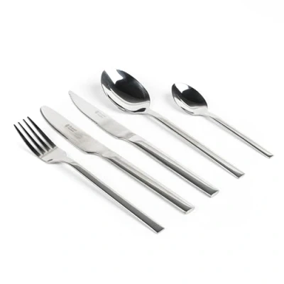 Immagine di Russell Hobbs RH00855EU Vermont 20 Pezzi Set di Posate con Coltelli da Bistecca per 4 Persone, Acciaio Inossidabile, Garanzia 15 Anni, Lavabili in Lavastoviglie, Aluminium, Black