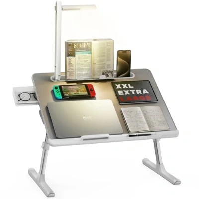 Immagine di Tavolino da letto, Tavolo letto SAIJI con lampada a LED, regolabile in altezza, supporto per libri, cassetto, ferma strappo, vano tablet (Grigio)