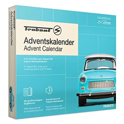 Immagine di FRANZIS Other License 67115 Calendario Dell&#039;Avvento TRABANT, Modellino in Metallo, Scala 1:43, Modulo Sonoro e Libretto di 52 Pagine, Colore Blu, Multicolore