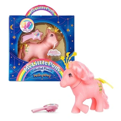 Immagine di Pony Celeste Milky Way, My Little Pony, Basic Fun, 35344, Cavallo Giocattolo Retrò per Bambine e Bambini, Figurina di Rosa 40 Anniversario, Include Corona Accessori, Dai 4 Anni in su