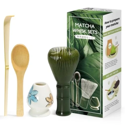 Immagine di Kit da Cerimonia giapponese Matcha 4 Pezzi, Frusta Verde in Resinoso, Cucchiaio Bambù, Paletta Porta Frullino, Set per la bevanda Bianco brillante/floreale