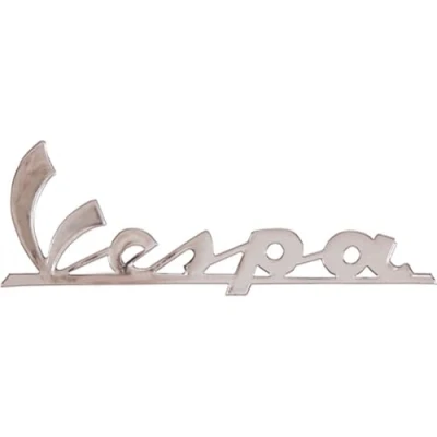 Immagine di Stemma, Scritta «Vespa» Per Vespa Sprint, Super, Rally, 2 Perni, 120 X 35 Mm, Distanza Tra I Fori, 105 Mm