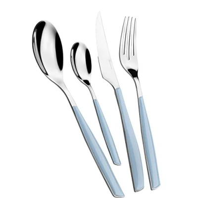 Immagine di BUGATTI, Glamour, Set Posate 24 Pezzi in Acciaio Inox 18/10, 6 Persone Composto da cucchiai, forchette, coltelli e cucchiaini (Azzurro Cielo)