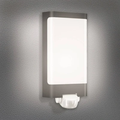 Immagine di Steinel Lampada da parete L 240 S luce bianca calda, sensore di movimento a 180, portata 10 m, in plastica