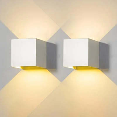 Immagine di 2 Pezzi Applique da Parete Esterno LED Lampada Interno Moderno Bianco 12W Luce Caldo 3000k Muro IP65 Impermeabile Quadrata Alluminio su e Giù Regolabile Design Facile Installare