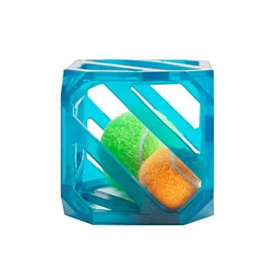Immagine di Outward Hound Puzzle Cube Interactive Squeaky Dog Toy