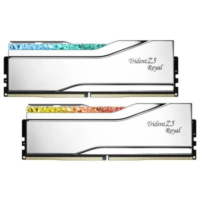 Immagine di Kingston Fury Renegade DDR5 Argento/Nero XMP 48GB 7200MT/s CL38 DIMM Memoria Gaming per Computer (Kit da 2) KF572C38RSK2 48