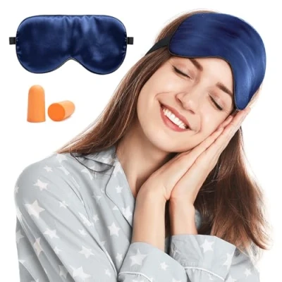 Immagine di Viedouce Mascherine per Dormire,Mascherina Occhi in 100% Seta Naturale Pura,Bloccare la Luci Donna e Uomo con Tappi Orecchie Borsa di stoccaggio （1 Pezzi blu）