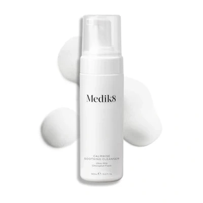 Immagine di medik8 calmwise soothing cleanser ultra mild chlorophyll foam 150ml