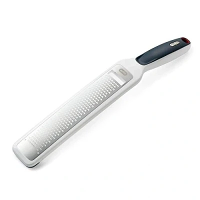 Immagine di Zyliss E900033 Smooth Glide Grattugia a Raspa, Plastica, Acciaio Inossidabile, Bianco, Grigio, Manuale con Manico, Lavabile in Lavastoviglie