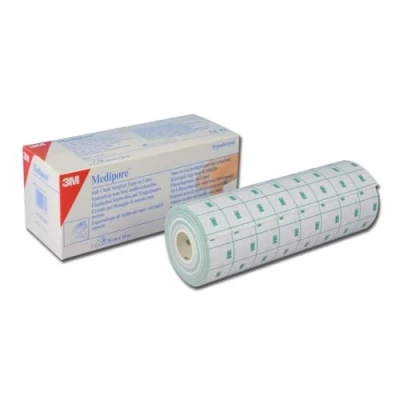 Immagine di 3M Medipore™ H: 15 cm X 10 m Protezione Elastica Adesiva in Tnt Confezione 1 Pezzo