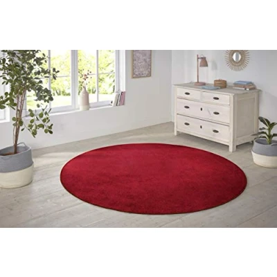 Immagine di HANSE Home Kurzflor Uni Teppich Nasty Tappeto Rettangolare Rotondo, Tinta Unita, Protezione Scale, Polipropilene, Colore: Rosso, 133 x 140 0.9 cm