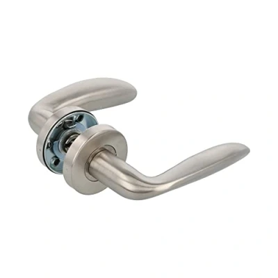 Immagine di Amig Set di maniglie con rosetta interna per porte Mod. TARA Ø53 mm Quadretto da 8 Design elegante e semplice Acciaio inossidabile argento opaco