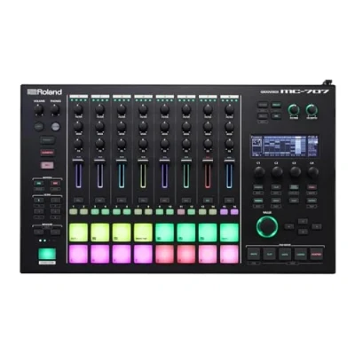 Immagine di Roland MC 707 AIRA DJ Groovebox, registrazione su otto tracce, sequencer, sintetizzatore ed effetti, &amp; audio e MIDI