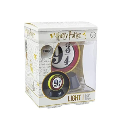 Immagine di Paladone Piattaforma 9 3/4 Icon BDP, ispirato alla serie Harry Potter, ideale per la camera dei bambini, l&#039;ufficio e casa, colore: rosso