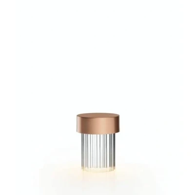 Immagine di FLOS Lampada da tavolo ricaricabile a LED Ultimo ordine, coste, rame, IP20