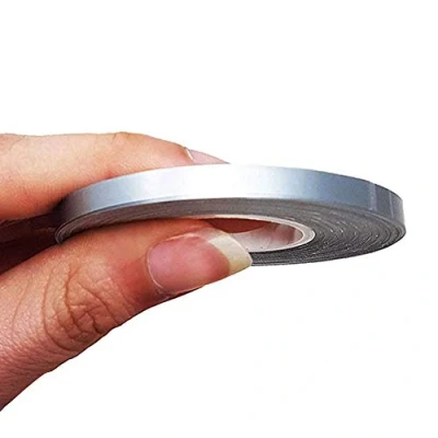 Immagine di 4R Quattroerre.it 10465 Trim Stripes Strisce Adesive per Auto, Argento, 5 mm x 10 mt
